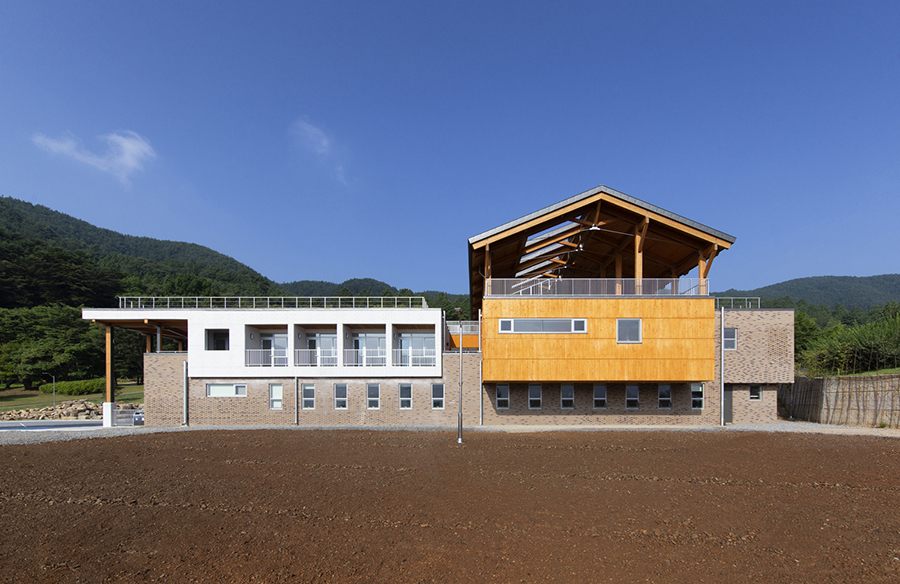 Reimagining the Seoul National University South Forest Research & Education Center